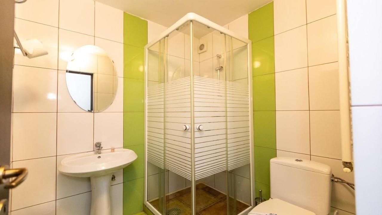 Pensiunea Pianino Brasov Bagian luar foto